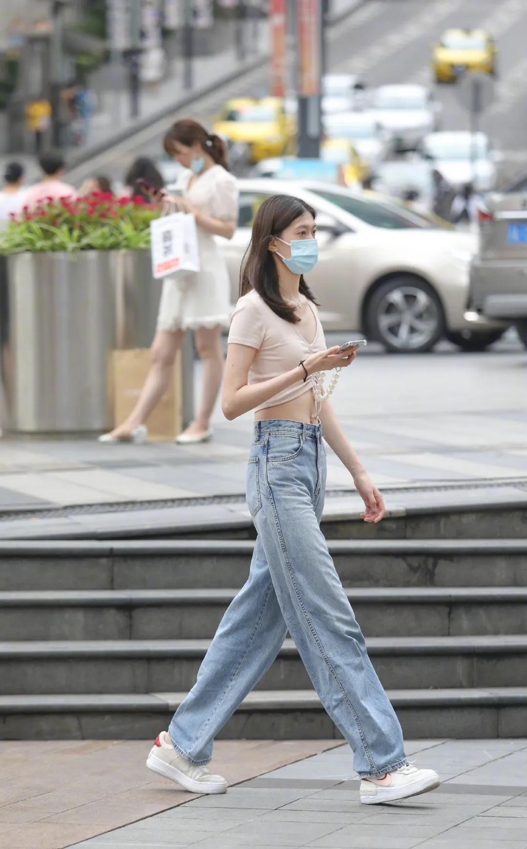 重庆智能生活新纪元，山城科技前沿焕新之旅